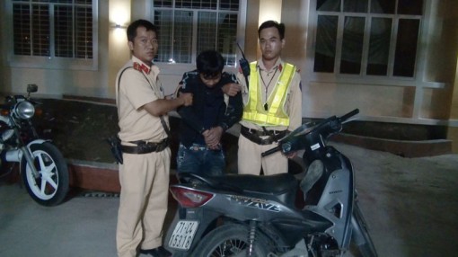 Bắt giữ đối tượng trộm xe sau hơn nữa giờ lẫn trốn