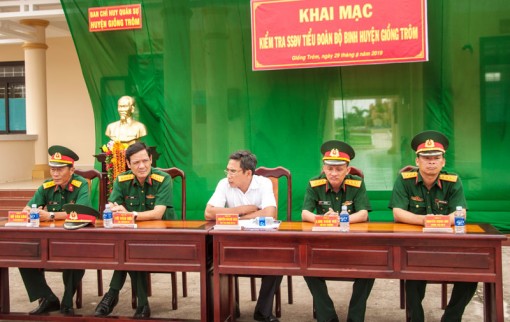 Giồng Trôm khai mạc động viên huấn luyện, kiểm tra Tiểu đoàn Bộ binh Giồng Trôm khai mạc động viên huấn luyện, kiểm tra Tiểu đoàn Bộ binh