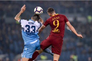 Vòng 2 Serie A 2019/20: Lazio cầm hòa AS Roma 1-1