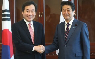 Nhật-Hàn khẳng định “không thể bỏ mặc” mối quan hệ căng thẳng