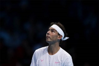 Nadal bị giáng đòn mạnh do thua Alexander Zverev