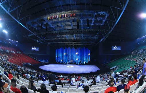SEA Games 30 chính thức khai mạc
