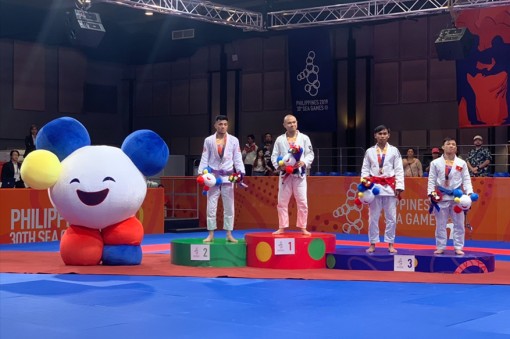 Bảng tổng sắp huy chương SEA Games 30 mới nhất: Bị Thái Lan vượt mặt, Việt Nam tạm xếp thứ 3 toàn đoàn