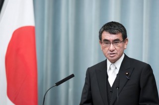 Bộ trưởng quốc phòng Nhật Bản thăm Trung Quốc lần đầu tiên sau 10 năm