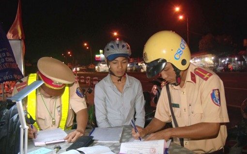 Cảnh báo tai nạn giao thông từ việc lái xe chưa đủ tuổi