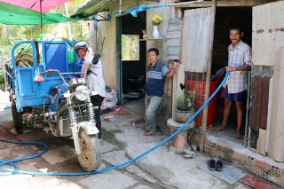 Cho miễn phí 2 ngàn mét khối nước ngọt