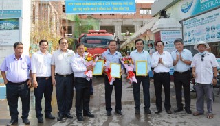 Tích cực hỗ trợ nước ngọt cho người dân