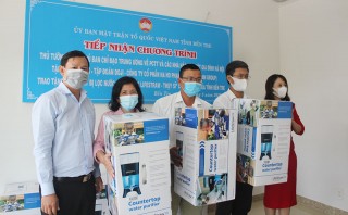Tiếp nhận 200 thiết bị lọc, xử lý nước từ các nhà tài trợ