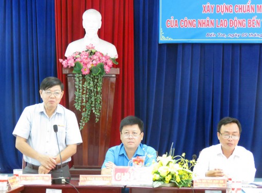 Xây dựng chuẩn đạo đức của công nhân lao động trong thời kỳ mới Xây dựng chuẩn đạo đức của công nhân lao động trong thời kỳ mới