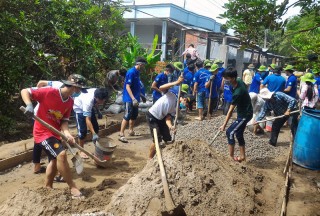Phú Phụng xây dựng trung tâm xã đạt chuẩn đô thị loại V Phú Phụng xây dựng trung tâm xã đạt chuẩn đô thị loại V