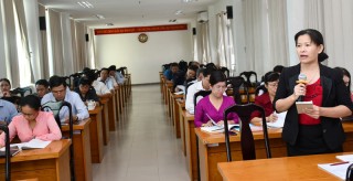 Hội nghị góp ý dự thảo Văn kiện Đại hội XI Đảng bộ tỉnh Hội nghị góp ý dự thảo Văn kiện Đại hội XI Đảng bộ tỉnh
