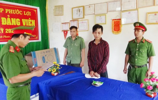 Công an huyện Bình Đại khởi tố đối tượng trộm cắp tài sản