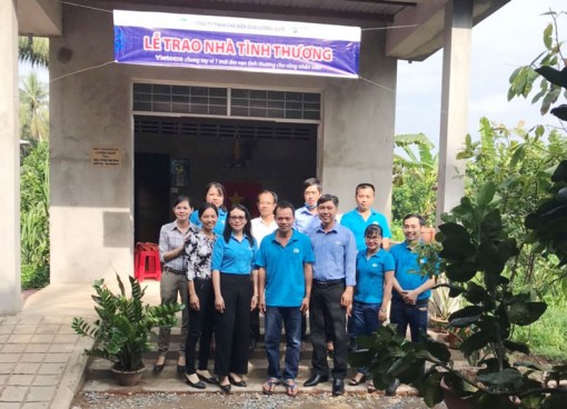 Nhiều hoạt động chào mừng Ngày thành lập Công đoàn Việt Nam Nhiều hoạt động chào mừng Ngày thành lập Công đoàn Việt Nam