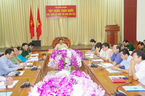 Bến Tre tham gia tập huấn Luật Cảnh sát biển Việt Nam Bến Tre tham gia tập huấn Luật Cảnh sát biển Việt Nam
