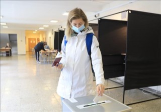 Litva tiến hành vòng 2 cuộc bầu cử quốc hội