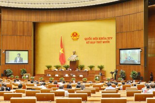 Thông cáo báo chí số 9 Kỳ họp thứ 10, Quốc hội khóa XIV
