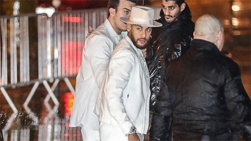 Barca tiếp tục kiện Neymar ra tòa