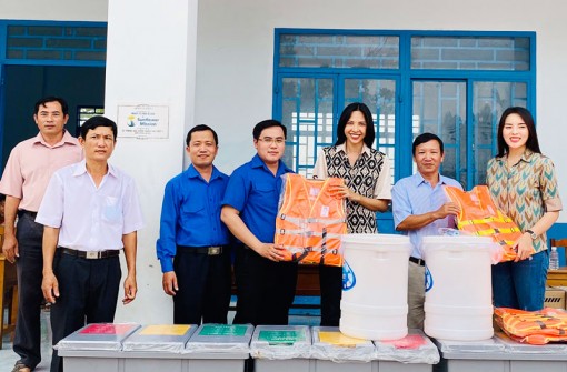 Xuân tình nguyện trên cù lao Đất