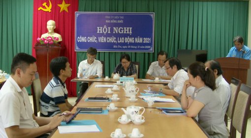 Báo Đồng Khởi tổ chức Hội nghị công chức, viên chức, người lao động năm 2021 Báo Đồng Khởi tổ chức Hội nghị công chức, viên chức, người lao động năm 2021