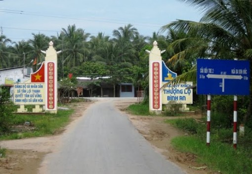 Sớm nâng cấp, sửa chữa đường huyện 11 Sớm nâng cấp, sửa chữa đường huyện 11