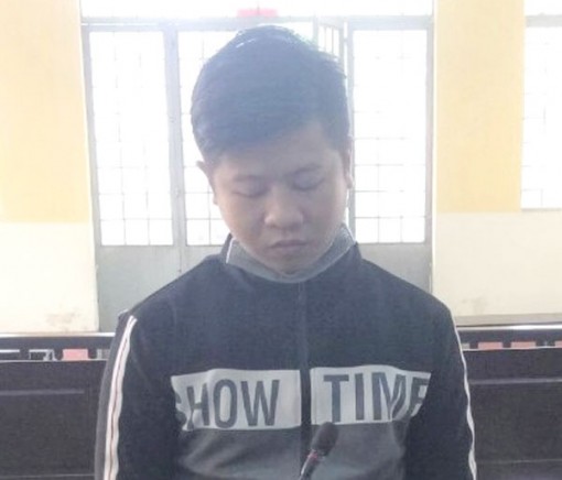 Cưỡng đoạt tài sản bị phạt 1 năm tù Cưỡng đoạt tài sản bị phạt 1 năm tù