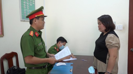 Khởi tố đối tượng lừa đảo chiếm đoạt tài sản