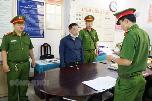 Bắt tạm giam giám đốc công ty trộm tài sản Bắt tạm giam giám đốc công ty trộm tài sản