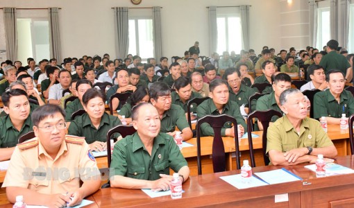 Tập huấn an toàn giao thông cho hội viên cựu chiến binh các cấp Tập huấn an toàn giao thông cho hội viên cựu chiến binh các cấp