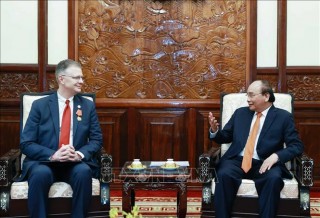 Chủ tịch nước Nguyễn Xuân Phúc tiếp Đại sứ Hoa Kỳ Daniel Kritenbrink