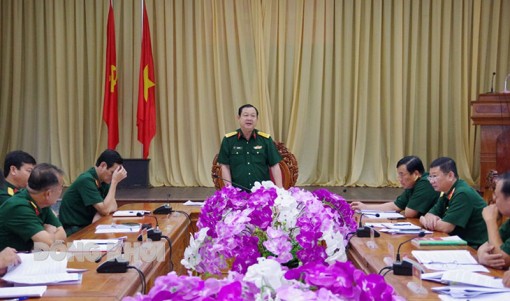 Đẩy mạnh công tác tuyên truyền về bầu cử trong lực lượng vũ trang tỉnh Đẩy mạnh công tác tuyên truyền về bầu cử trong lực lượng vũ trang tỉnh