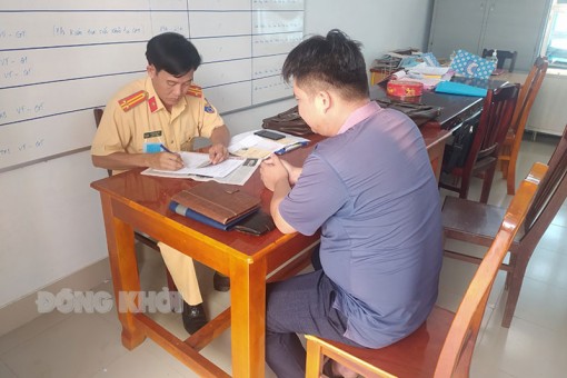 Xử phạt vi phạm giao thông qua hình ảnh do nhân dân cung cấp Xử phạt vi phạm giao thông qua hình ảnh do nhân dân cung cấp