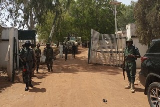 Nigeria: Nhóm vũ trang tấn công trường Hồi giáo, bắt cóc 200 học sinh