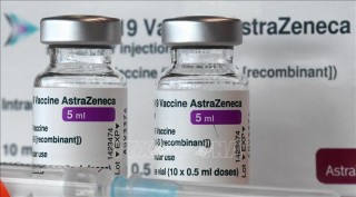 Nhật Bản phê chuẩn sử dụng vaccine của AstraZeneca cho người từ 40 tuổi trở lên