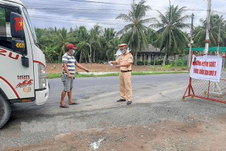 Thạnh Phú, Bình Đại sơ kết tình hình triển khai thực hiện Chỉ thị 16/CT-TTg