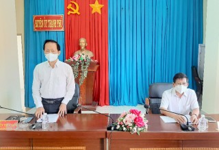 Phó chủ tịch Thường trực UBND tỉnh làm việc tại huyện Thạnh Phú về công tác phòng, chống Covid-19