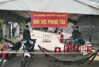 Bình Đại họp Ban Chỉ đạo phòng, chống dịch Covid-19