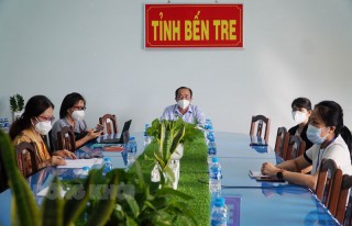 Tập huấn quản lý, điều trị và chăm sóc người nhiễm SARS-CoV-2