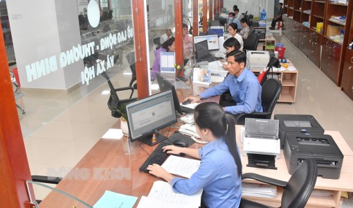Tiếp tục tạm dừng tiếp nhận hồ sơ trực tiếp tại Trung tâm Phục vụ hành chính công tỉnh Tiếp tục tạm dừng tiếp nhận hồ sơ trực tiếp tại Trung tâm Phục vụ hành chính công tỉnh