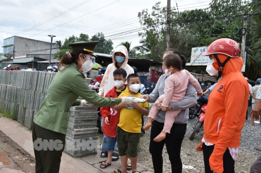 Cộng đồng trách nhiệm vượt qua đại dịch