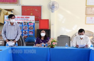 Phó bí thư Thường trực Tỉnh ủy khảo sát tình hình kinh tế tập thể tại huyện Châu Thành