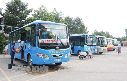 Vận tải hành khách hoạt động trở lại Vận tải hành khách hoạt động trở lại