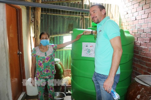 218 hộ dân hưởng lợi từ Dự án Nước sạch cho cộng đồng nghèo ở Bến Tre