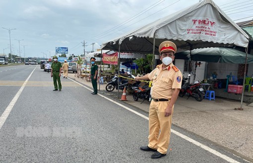 Người đội trưởng mẫu mực, nghĩa tình