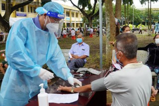 Trưa 17-12-2021, tỉnh có 726 ca mắc Covid-19