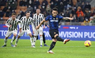 Thắng kịch kính Juve, Inter Milan đoạt Siêu cúp Italia