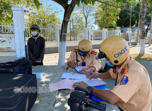 Tin trật tự an toàn giao thông ngày 19-1-2022 Tin trật tự an toàn giao thông ngày 19-1-2022