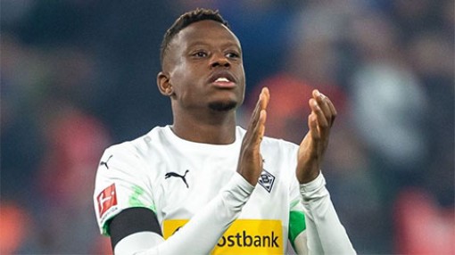 Tin chuyển nhượng 20-1-2022: Bayern Munich tranh giành tiền vệ của M'Gladbach với MU