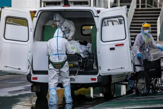 Thế giới có 9.679 ca tử vong mới; nước Mỹ vượt 80 triệu ca bệnh