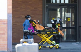 Số ca mắc tại Mỹ tăng trở lại; Thêm nhiều nước tiếp tục mở cửa