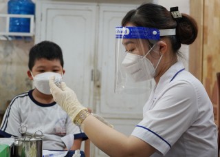 Ngày đầu tiên, có 5.930 trẻ từ 5 đến dưới 12 tuổi tiêm vắc-xin